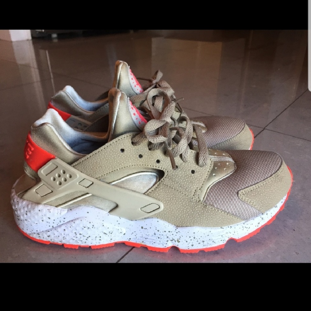 Nike harrache